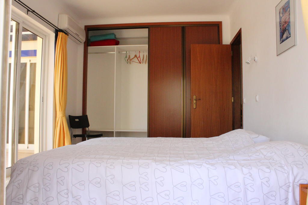 Filhas Do Mar Apartments Salema Rum bild